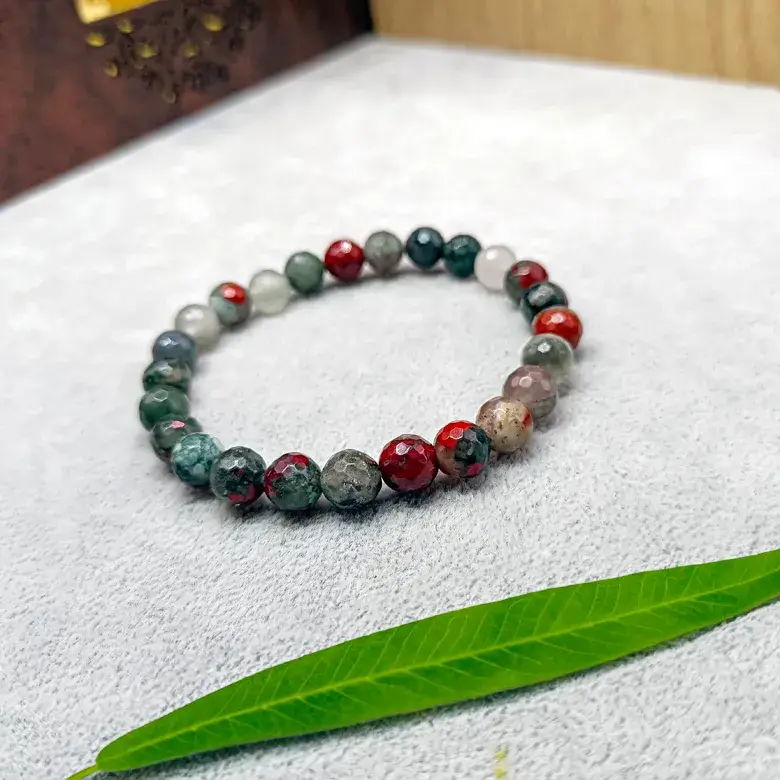 African Bloodstone Diamond Cut Bracelet - To Regulate Income - Image 4