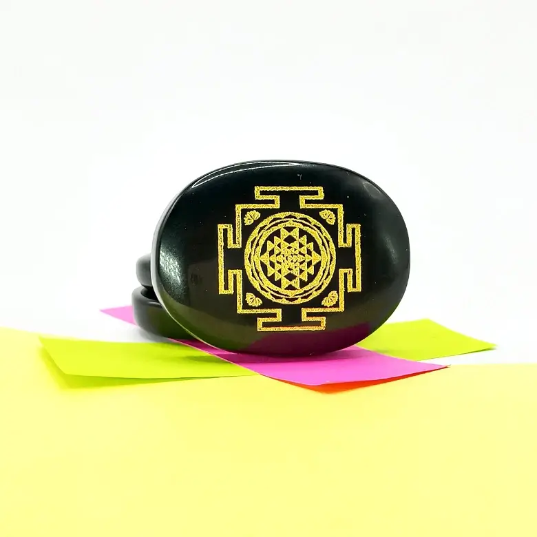 Black Agate Shree Yantra Coin - Image 2