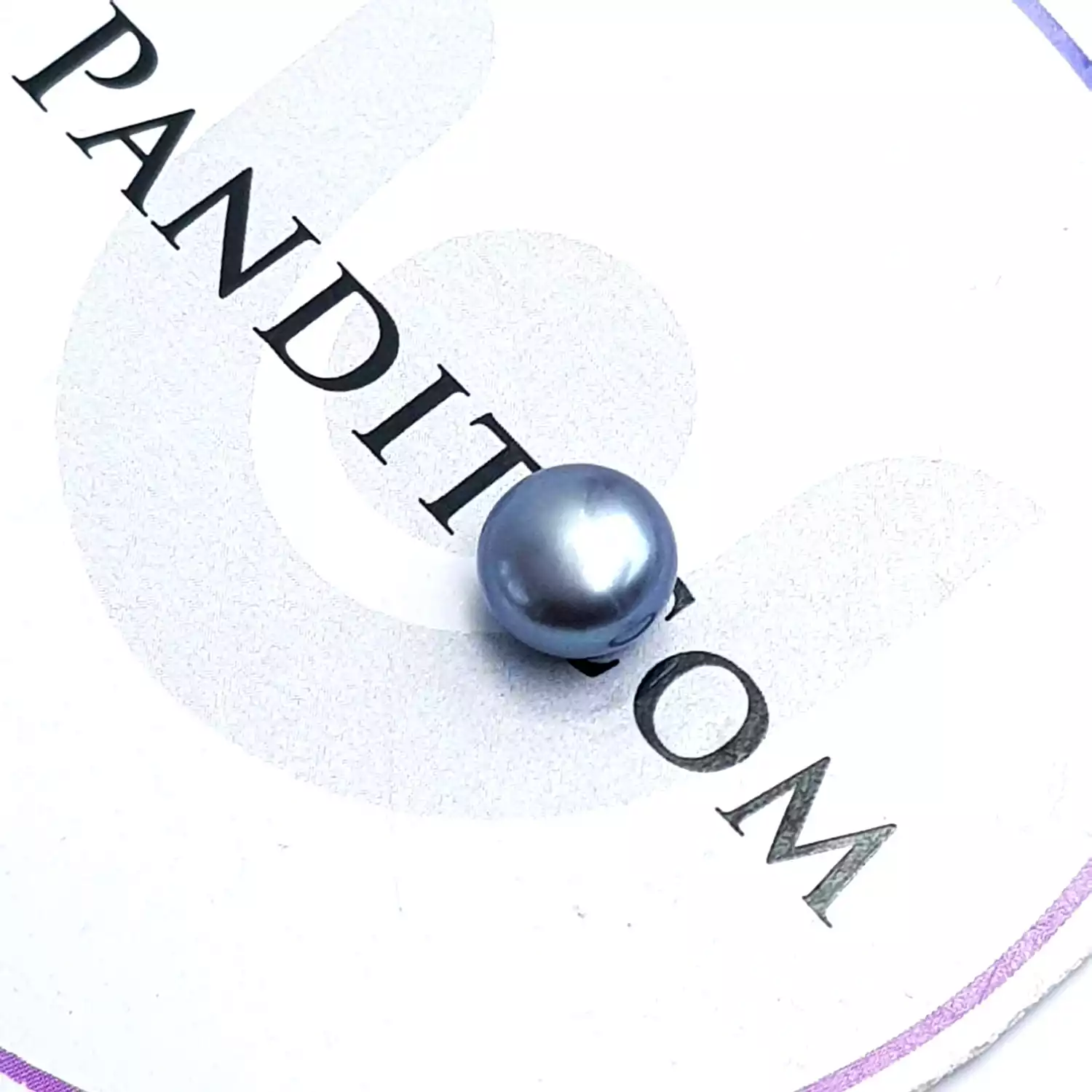 Black Pearl Gemstone - 3.50 Carat