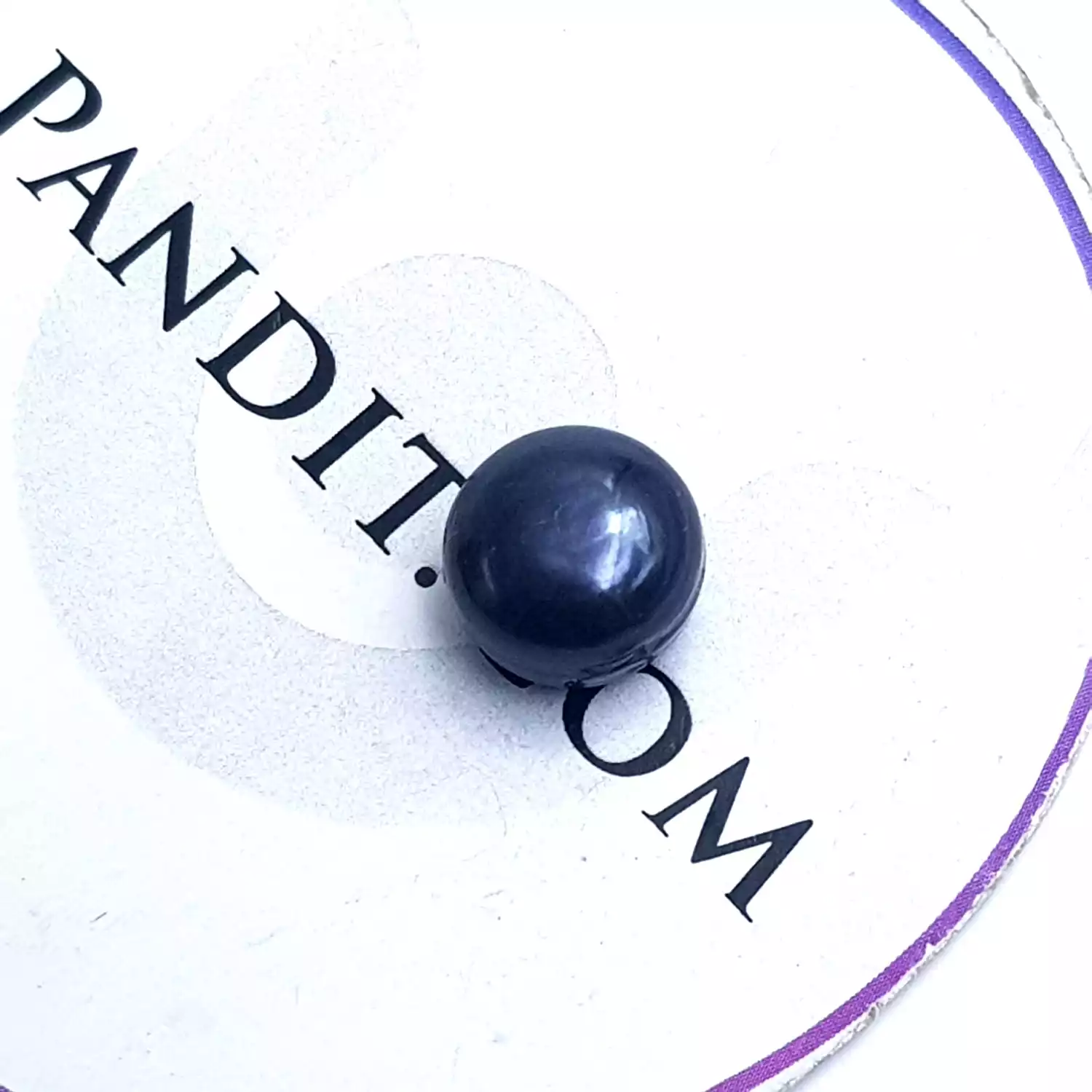 Black Pearl Gemstone - 9.30 Carat - Image 2