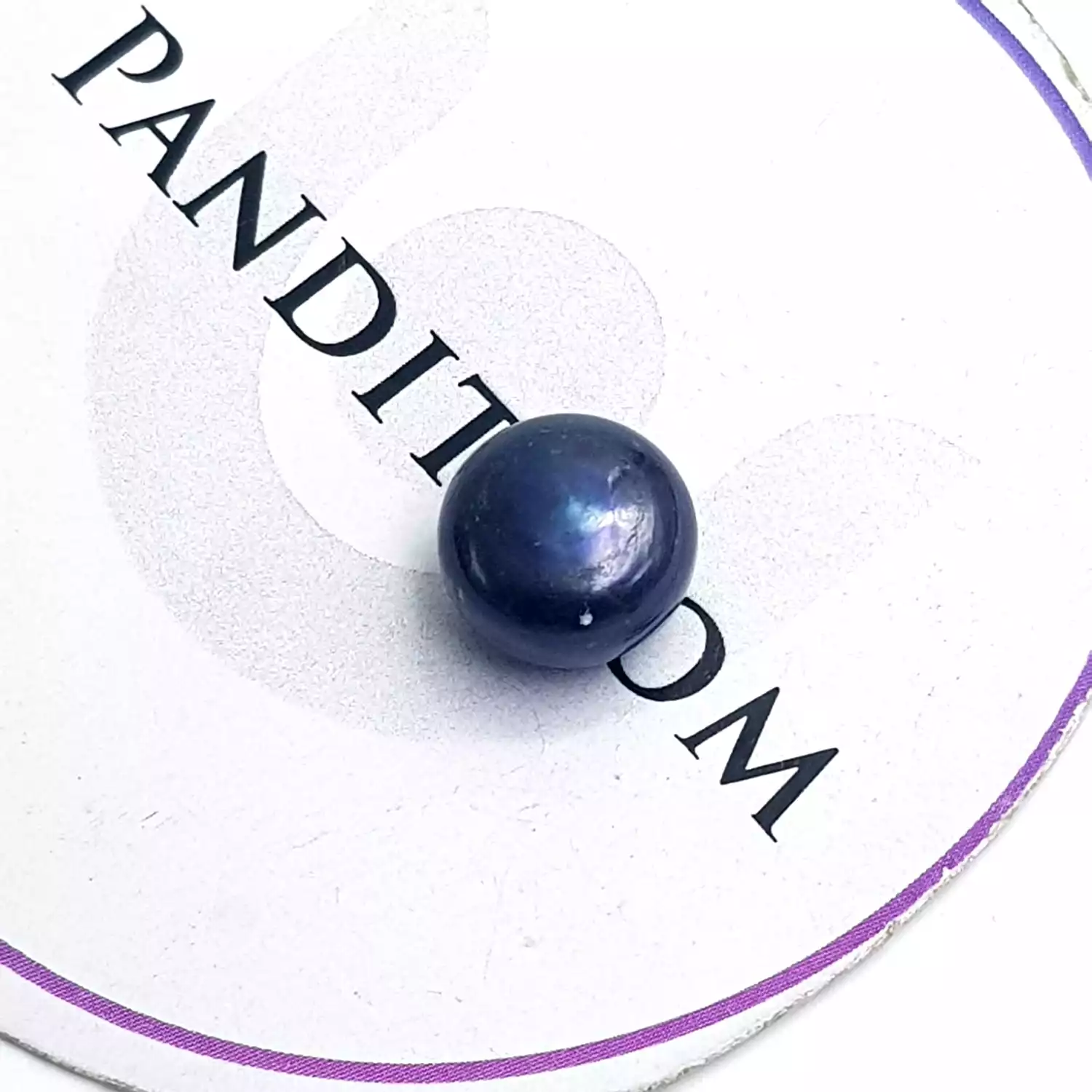 Black Pearl Gemstone - 9.36 Carat