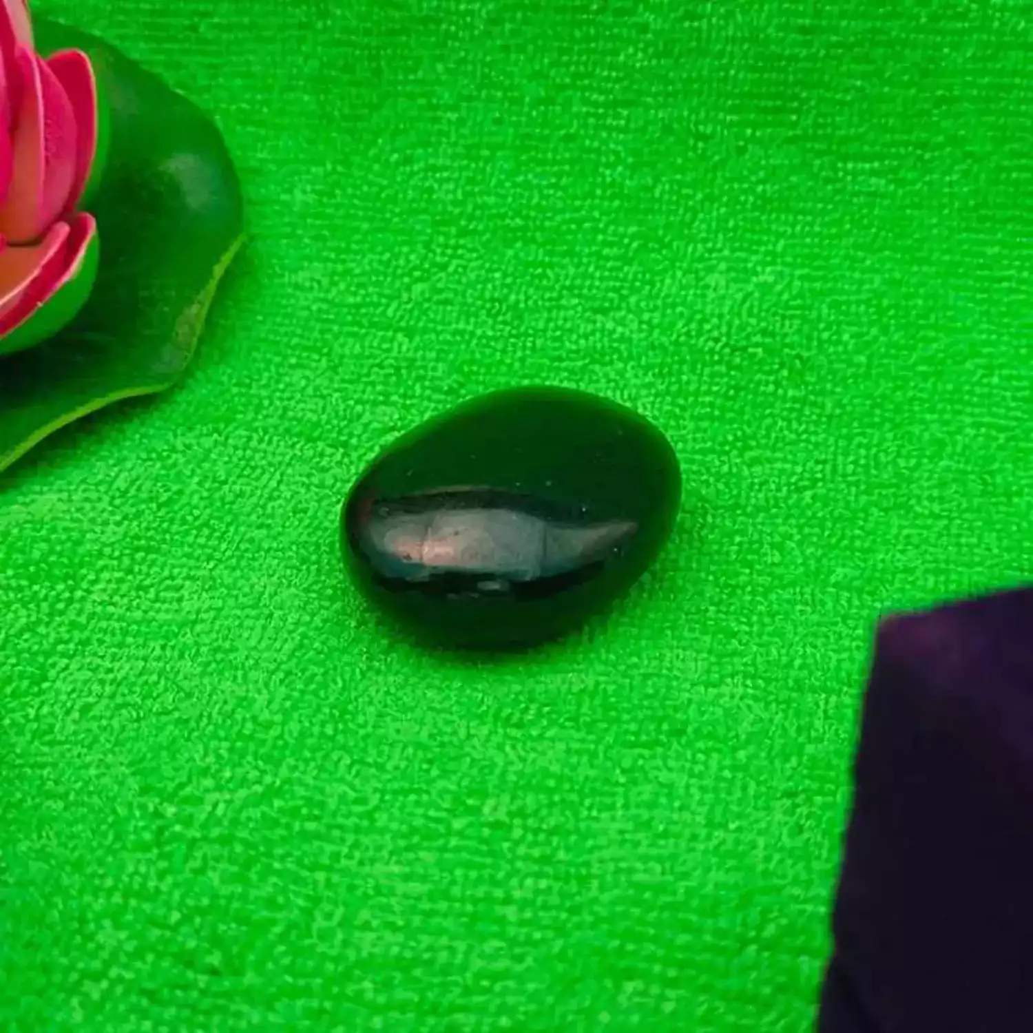 Black Tourmaline Healing Crystal Palm Stone - Image 7
