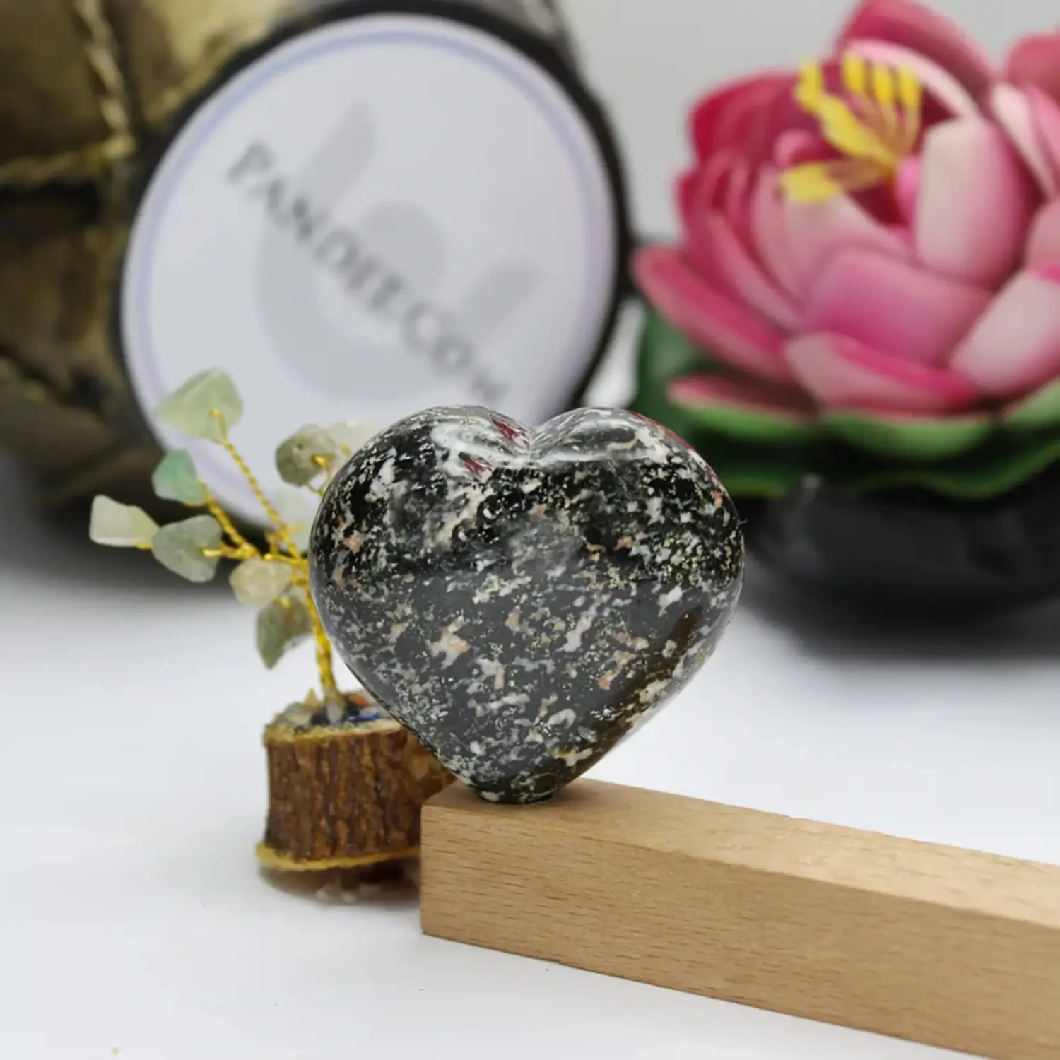 Black & White Tourmaline Healing Crystal Heart Stone - To Be Happy
