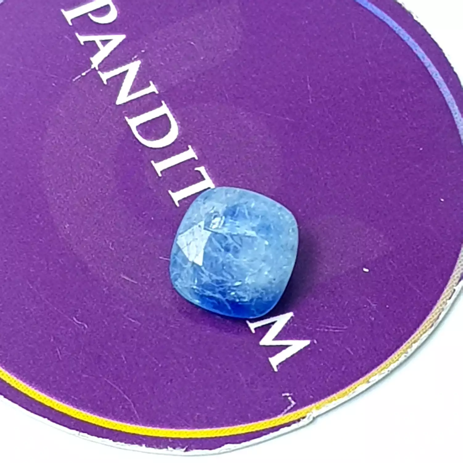 Blue Sapphire Gemstone - 4.07 Carat