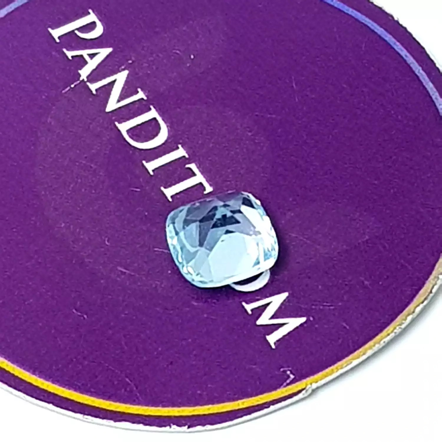 Blue Topaz Gemstone - 3.10 Carat - Image 2