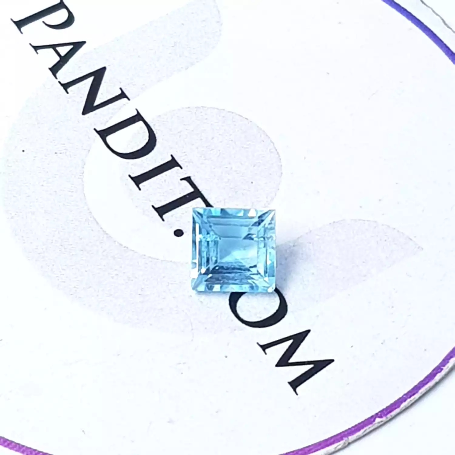 Blue Topaz Gemstone - 3.30 Carat