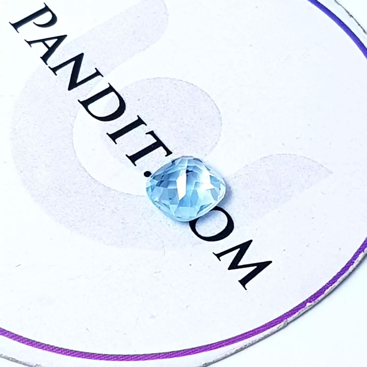 Blue Topaz Gemstone - 3.65 Carat - Image 2