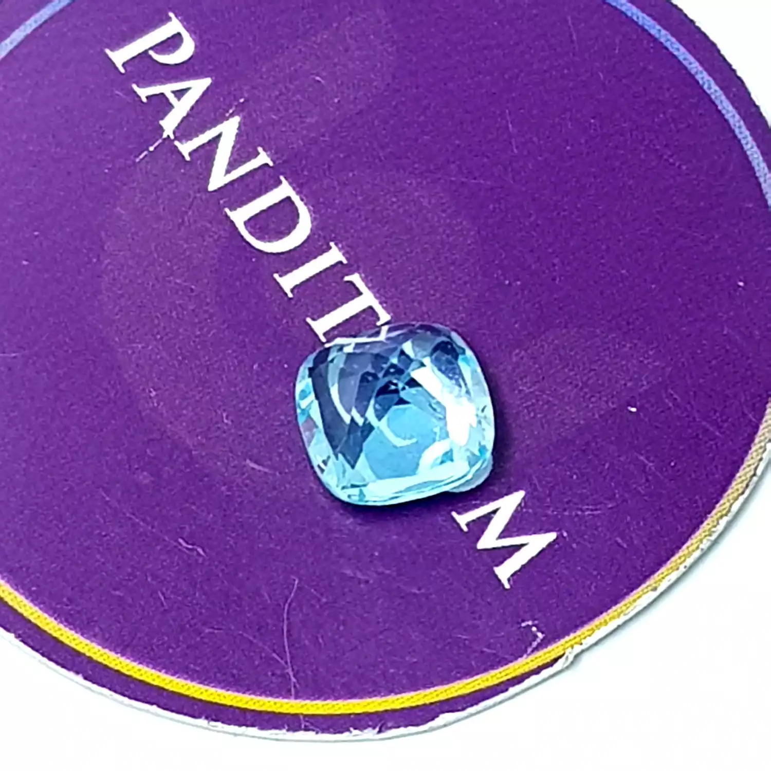 Blue Topaz Gemstone - 4.40 Carat