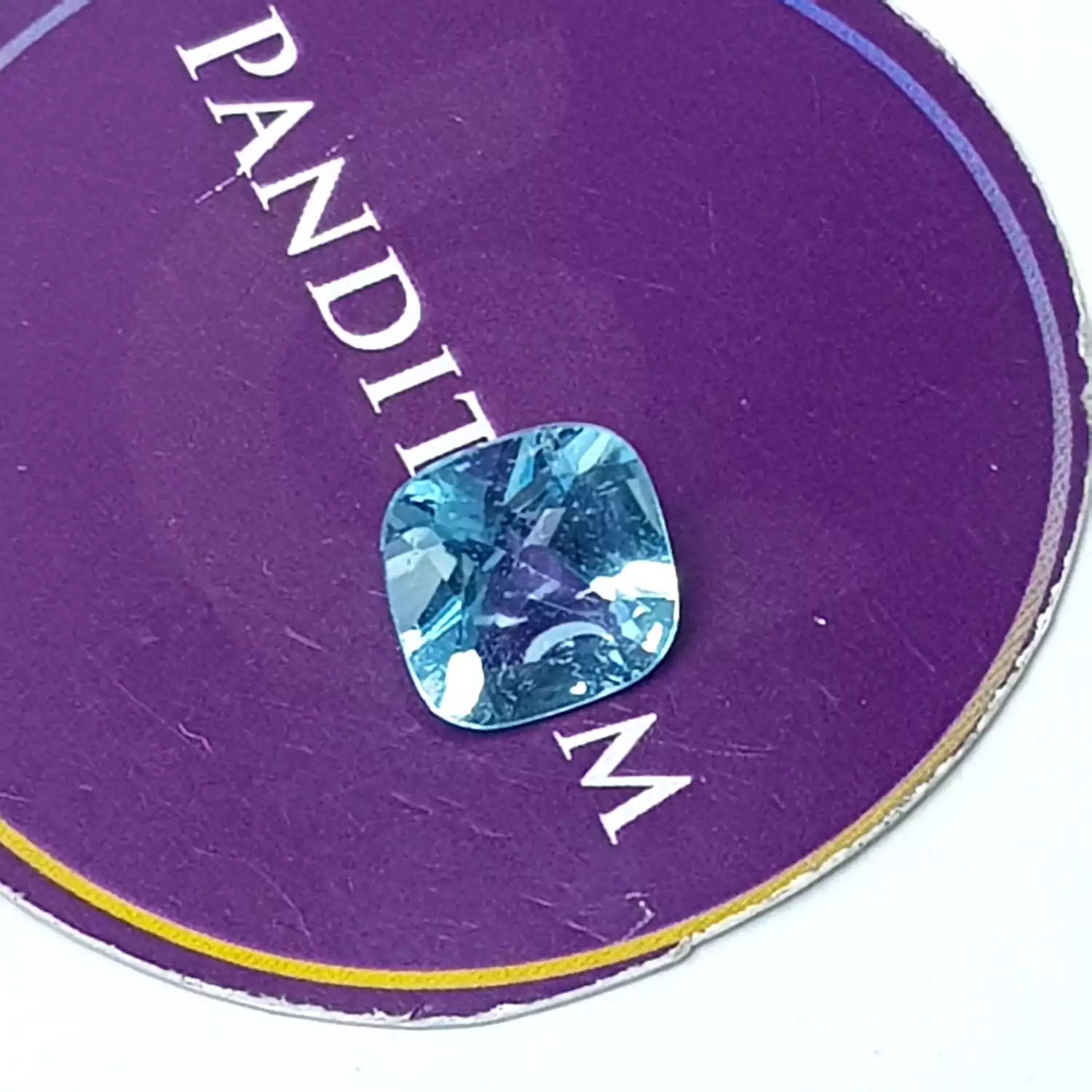 Blue Topaz Gemstone - 4.50 Carat - Image 2