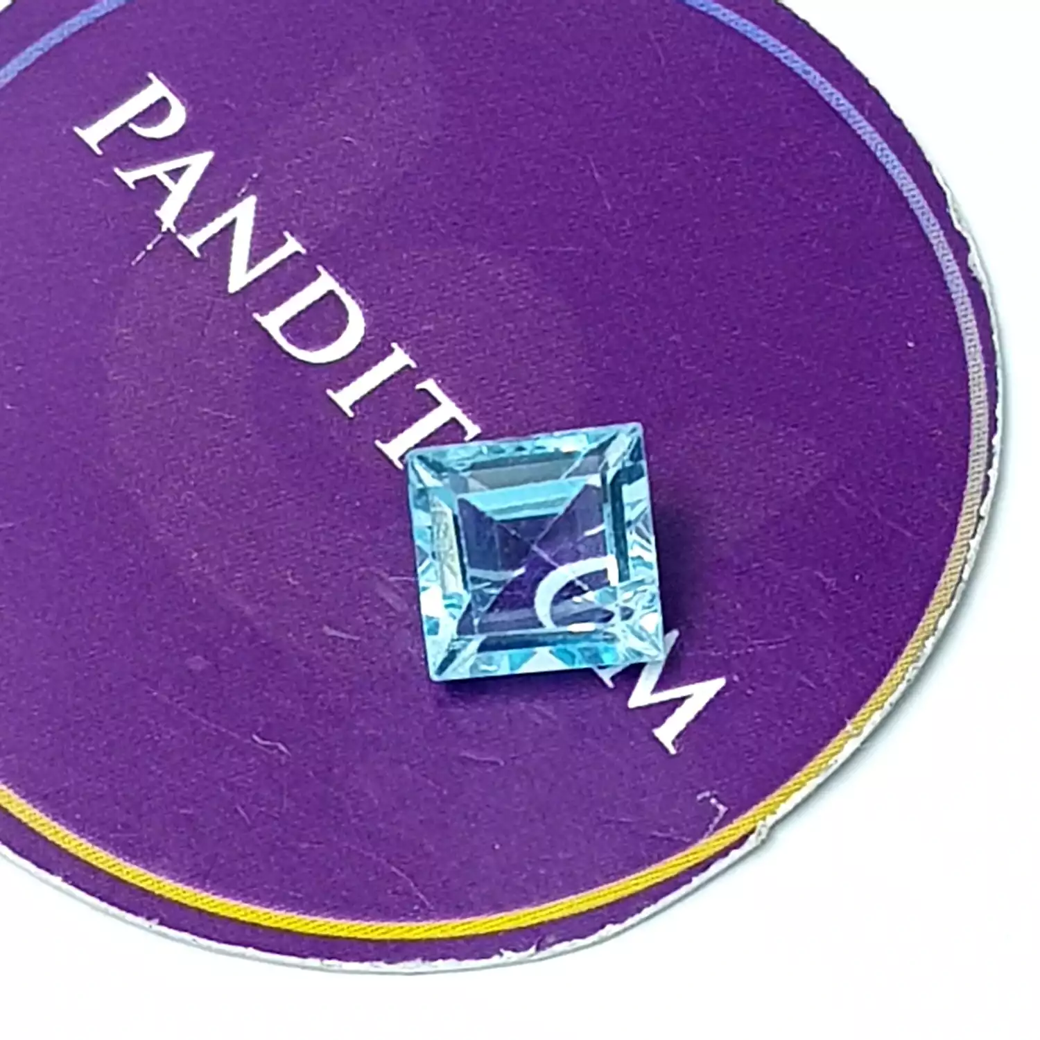 Blue Topaz Gemstone - 4.50 Carat - Image 2