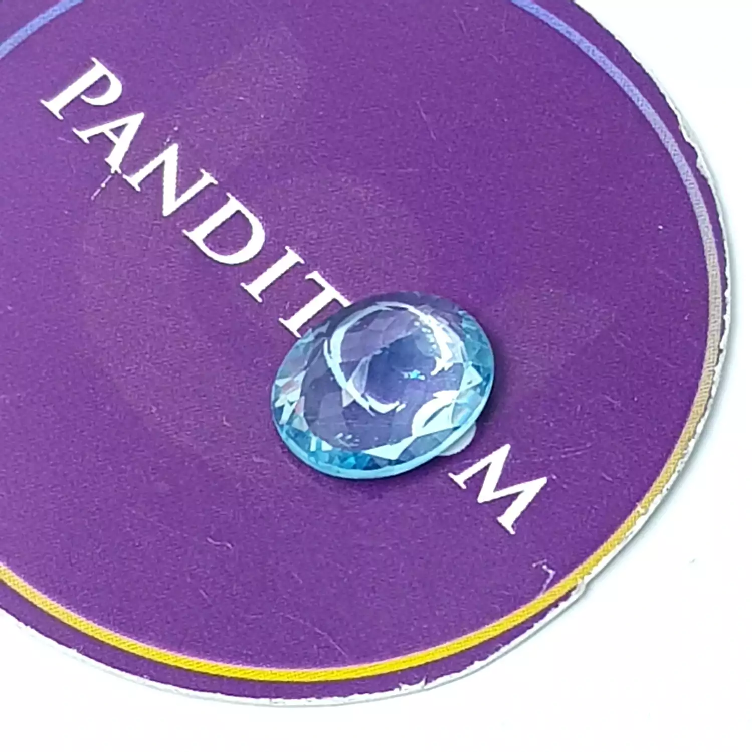 Blue Topaz Gemstone - 5.00 Carat - Image 2