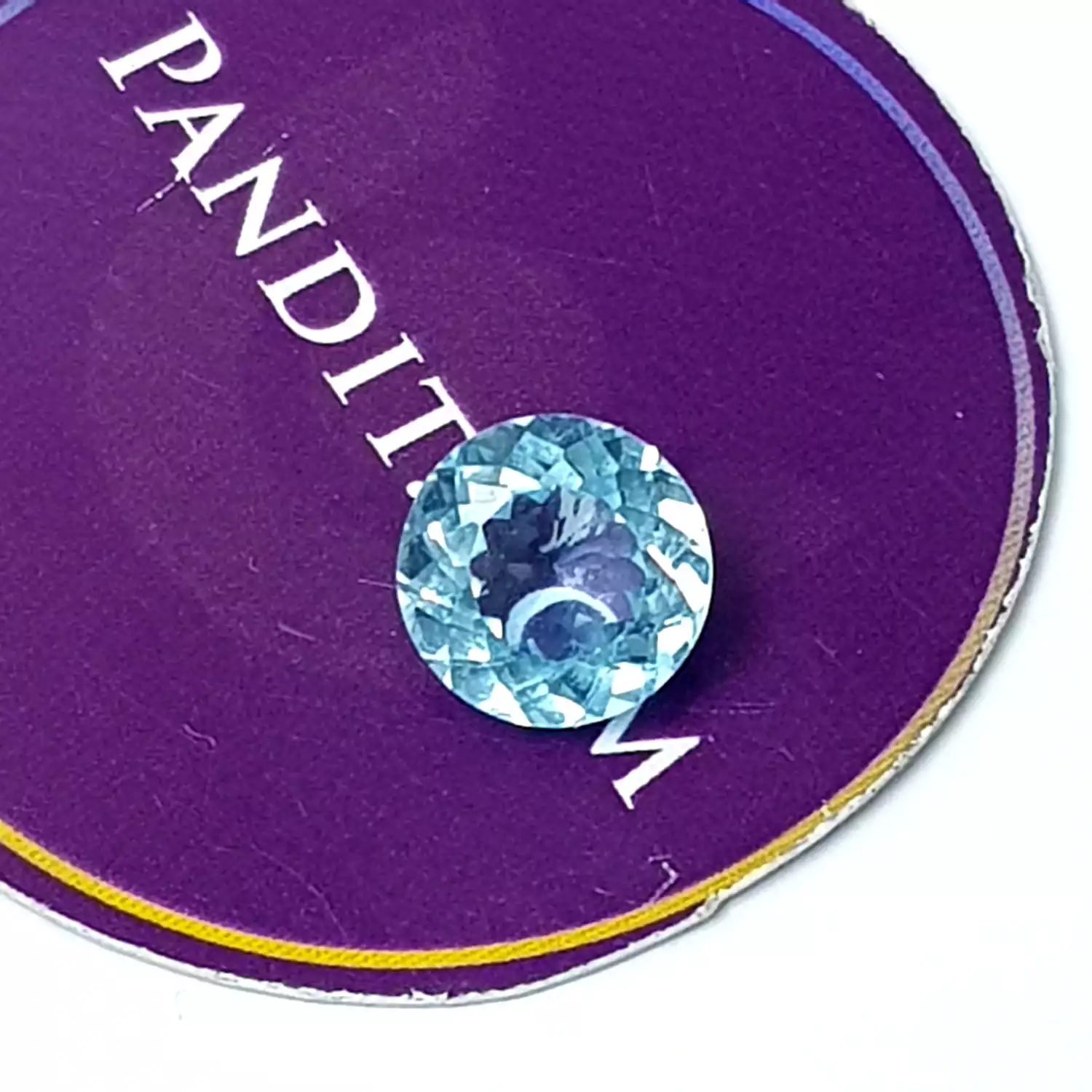 Blue Topaz Gemstone - 5.23 Carat