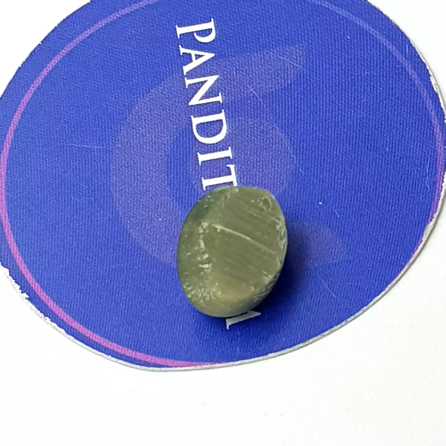 Cat's Eye Gemstone - 9.15 Carat - Image 2