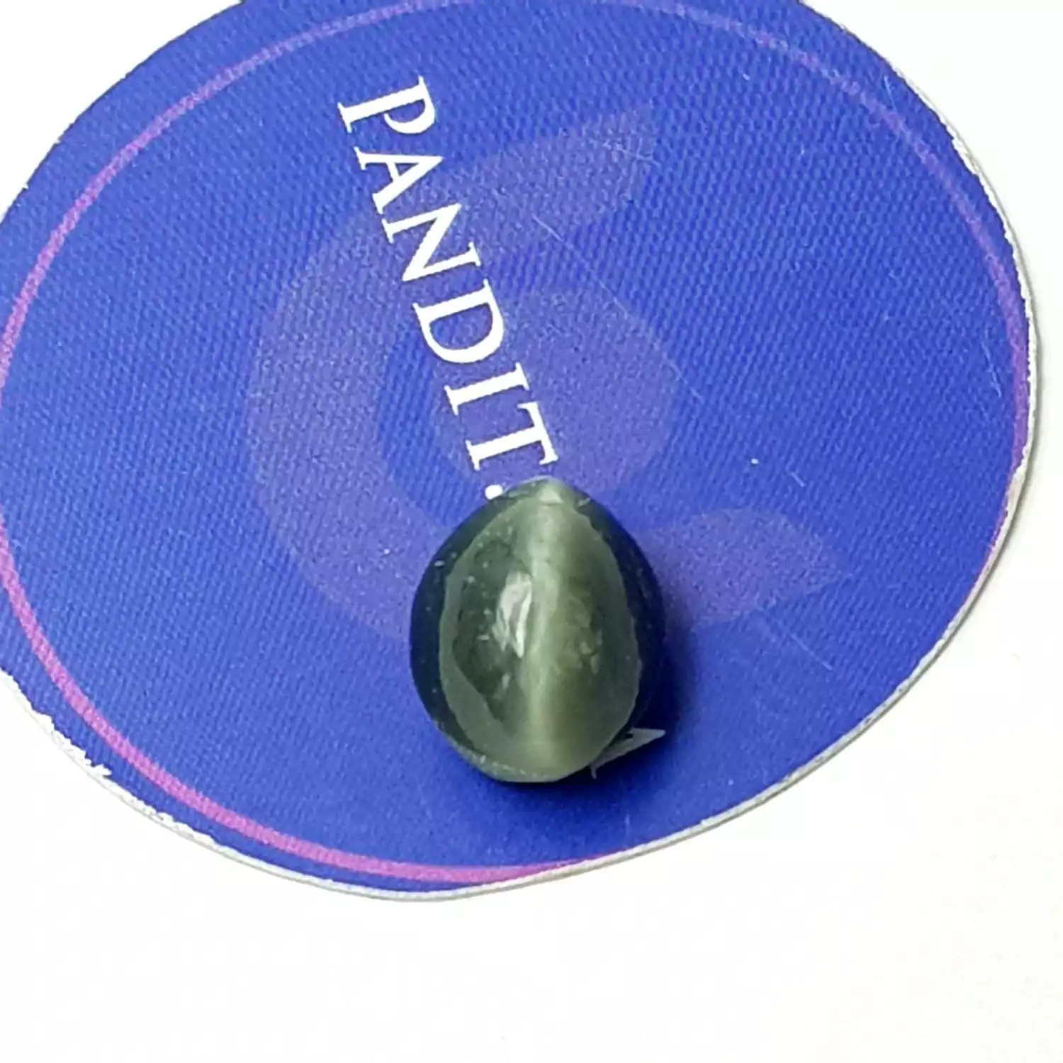 Cat's Eye Gemstone - 9.40 Carat
