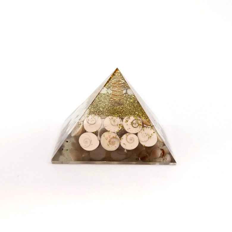 Gomti Chakra Orgone Pyramid with Coil Quartz - Image 5