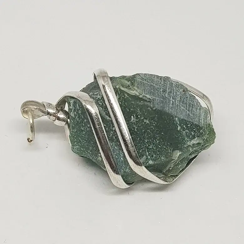 Green Aventurine Spiral Pendant - Image 7