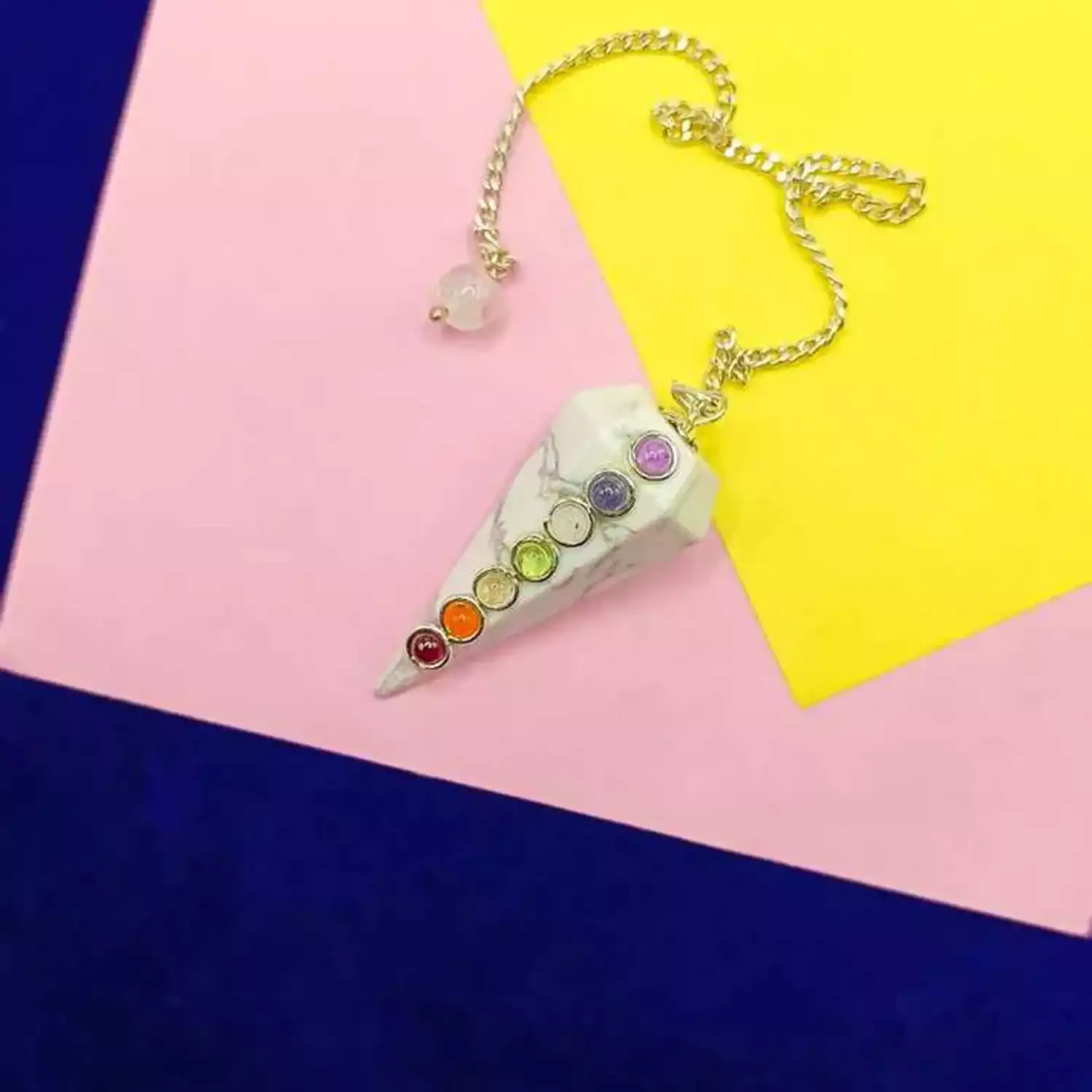 Howlite 7 Chakra Dowsing Pendulum - To Detect Negative Aura - Image 4