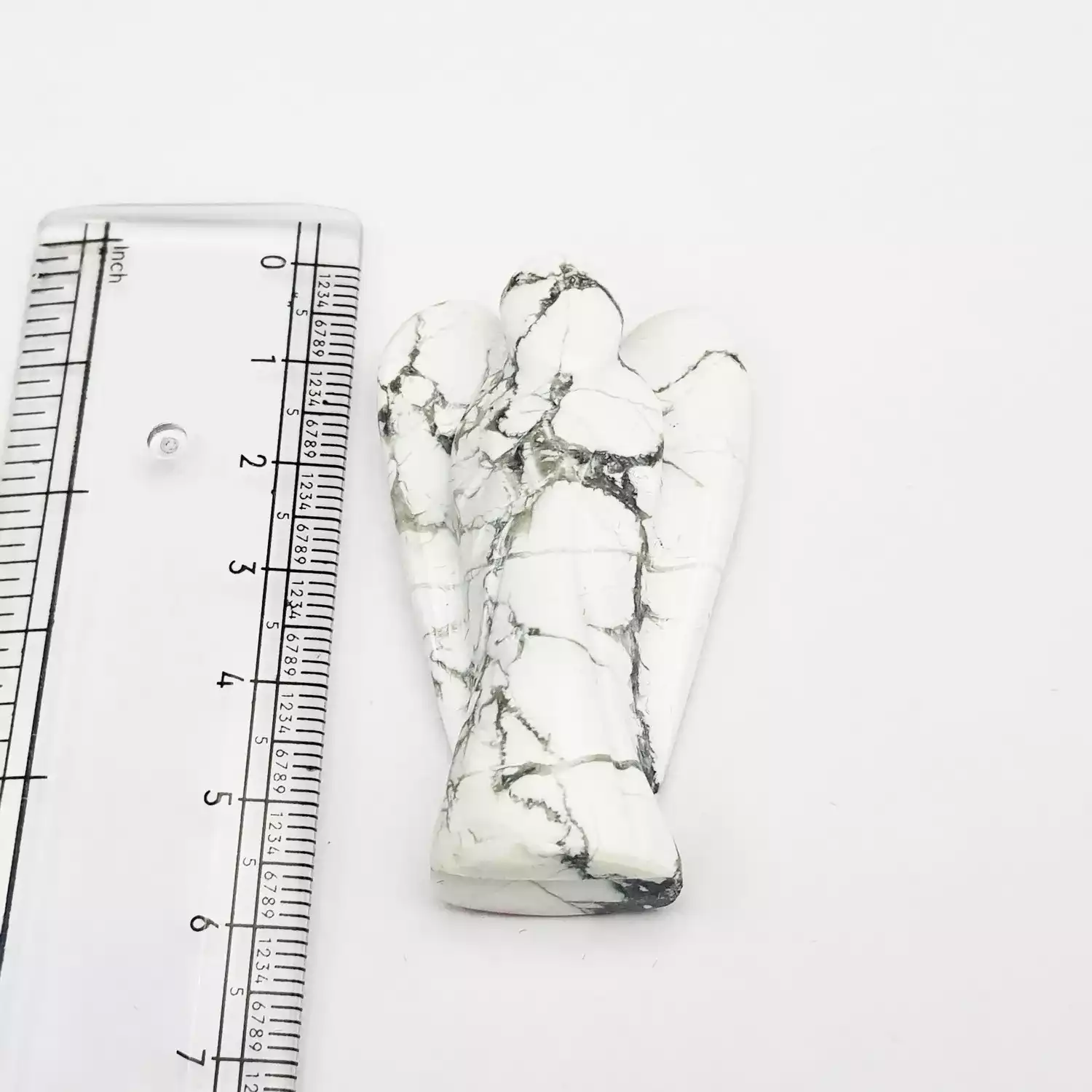 Howlite Angel - Image 4