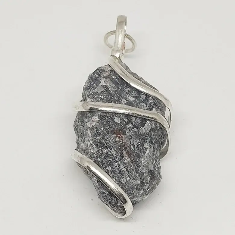 Iolite Spiral Pendant - Image 6