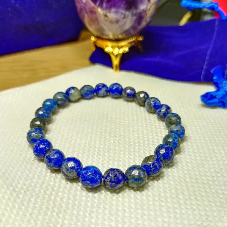 Lapis Lazuli Diamond Cut Bracelet - To Gain Positive Fame - Image 4