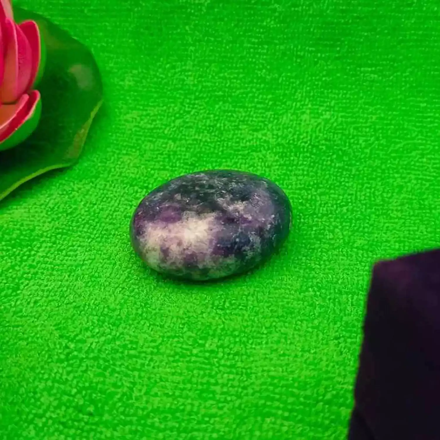 Lepidolite Healing Crystal Palm Stone - Image 7
