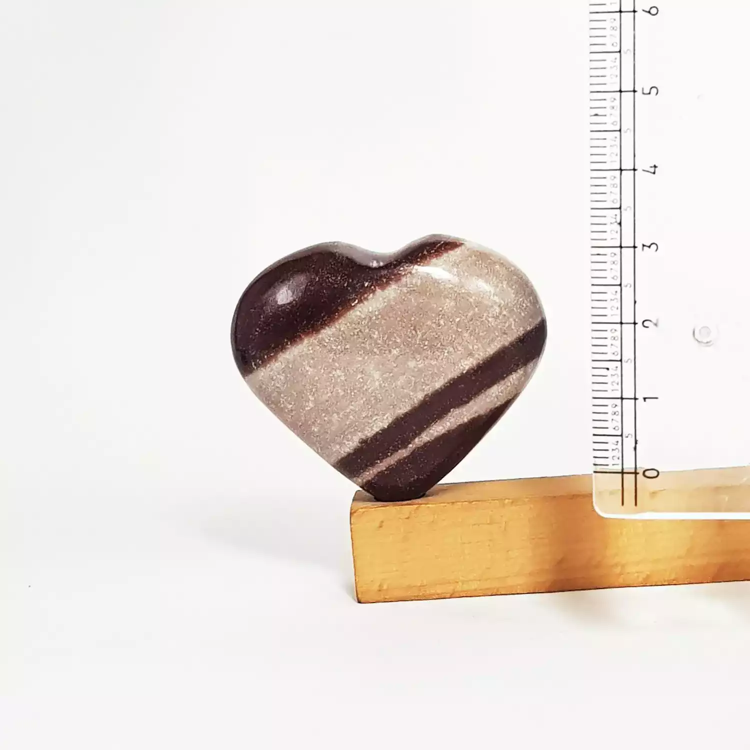Narmada Healing Crystal Heart Stone - For Delight in Life - Image 3