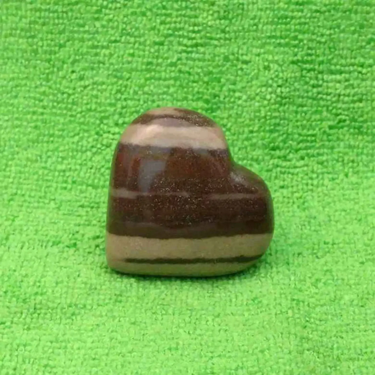 Narmada Healing Crystal Heart Stone - For Delight in Life - Image 5