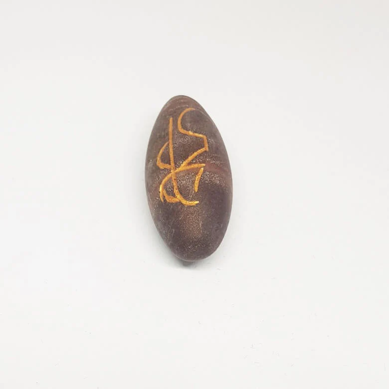 Narmada Lingam Reiki Symbol Healing Stones Set - For Prosperity - Image 4