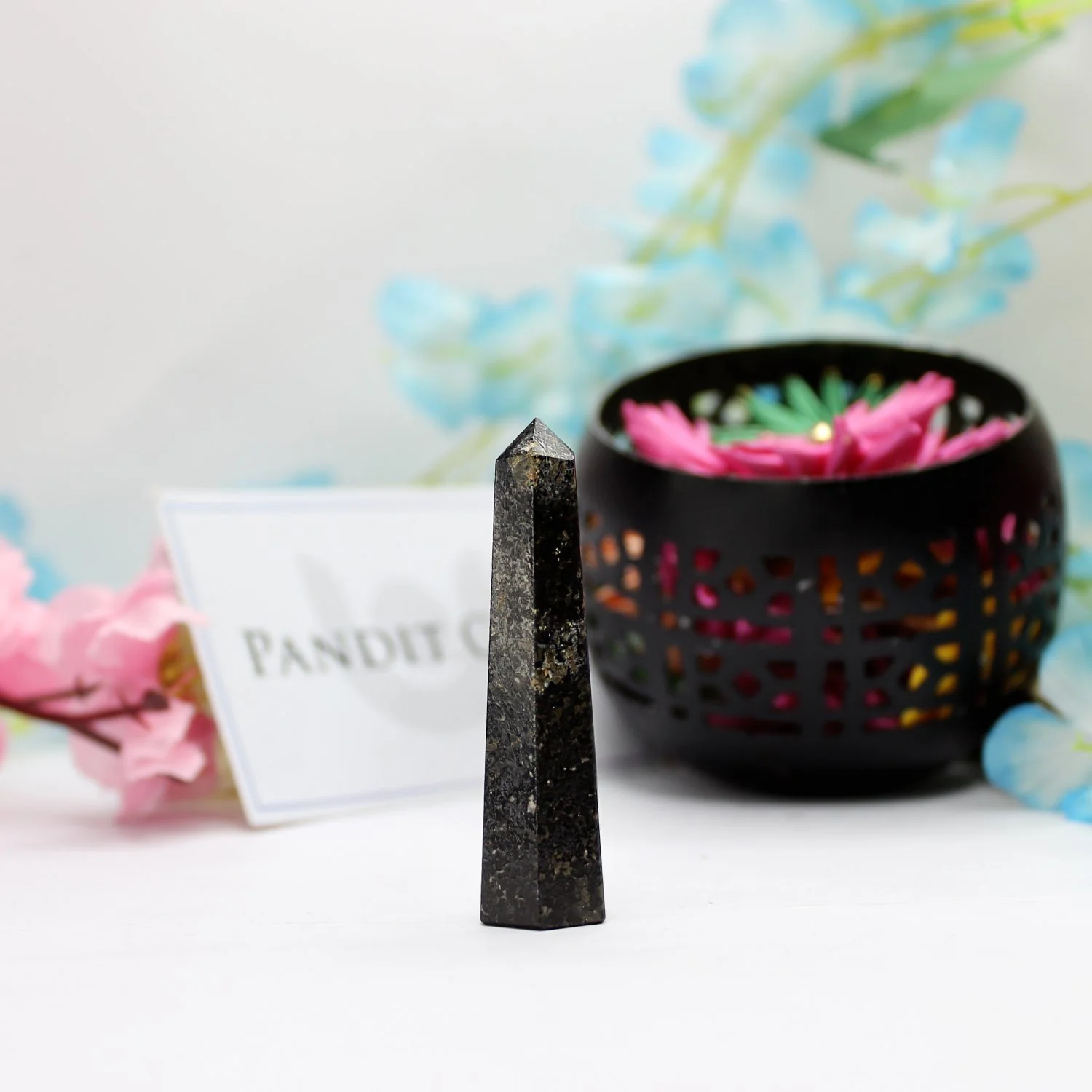 Nuummite Pencil Tower Point