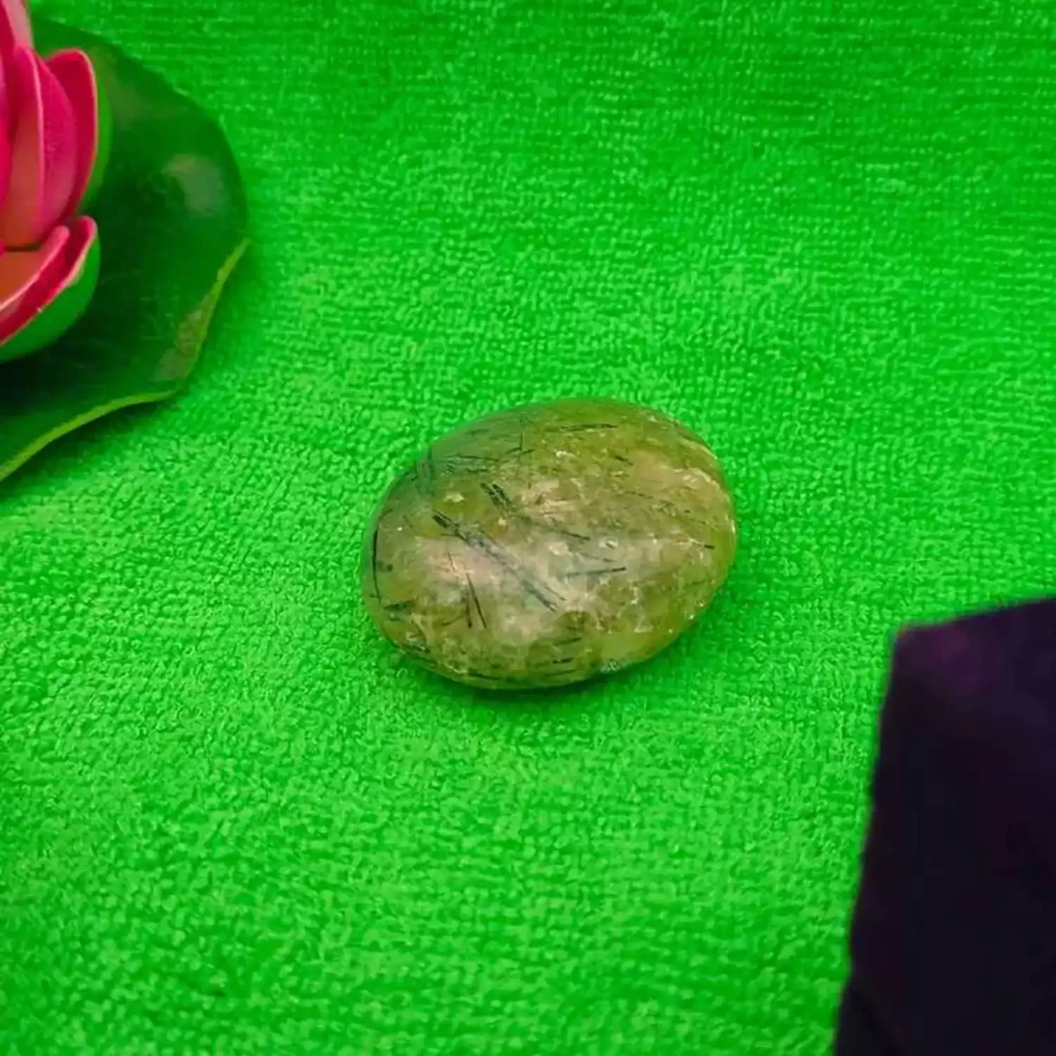 Prehnite Healing Crystal Palm Stone - Image 6