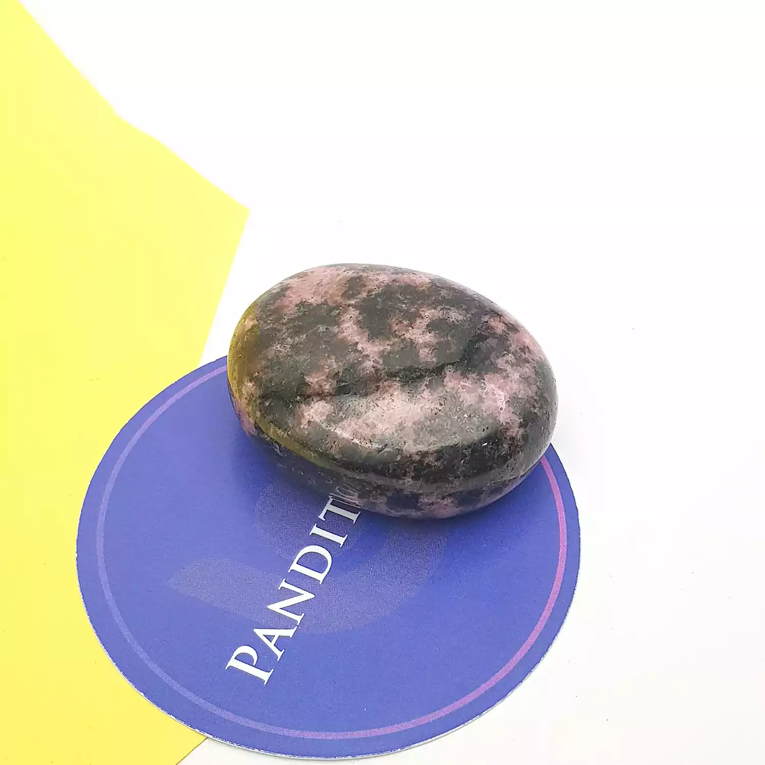 Rhodonite Healing Crystal Palm Stone - Image 3