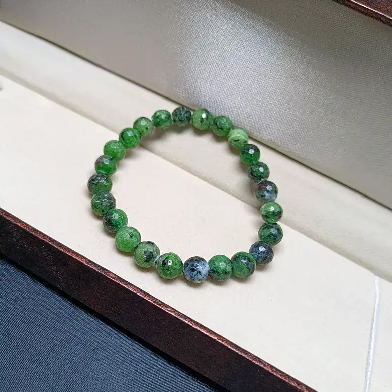 Ruby Zoisite Diamond Cut Bracelet - To Increases Fertility - Image 4