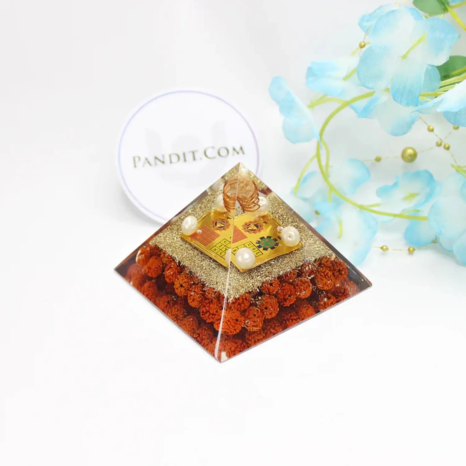 Shri Vyapar Vridhi Pyramid Yantra with 5 Mukhi Rudraksha Beads