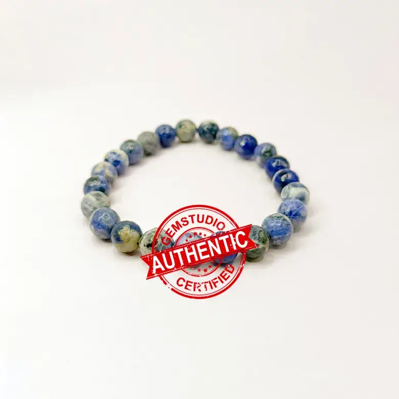 Sodalite Diamond Cut Bracelet - To Manifolds Wisdom - Image 7