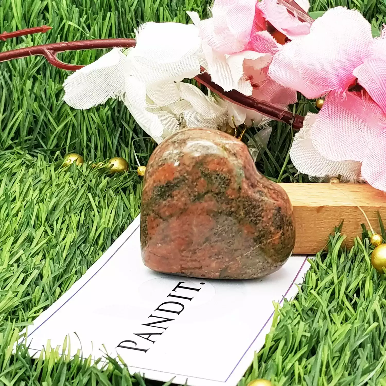 Strawberry Quartz Healing Crystal Heart Stone - For Happy Love Life - Image 3