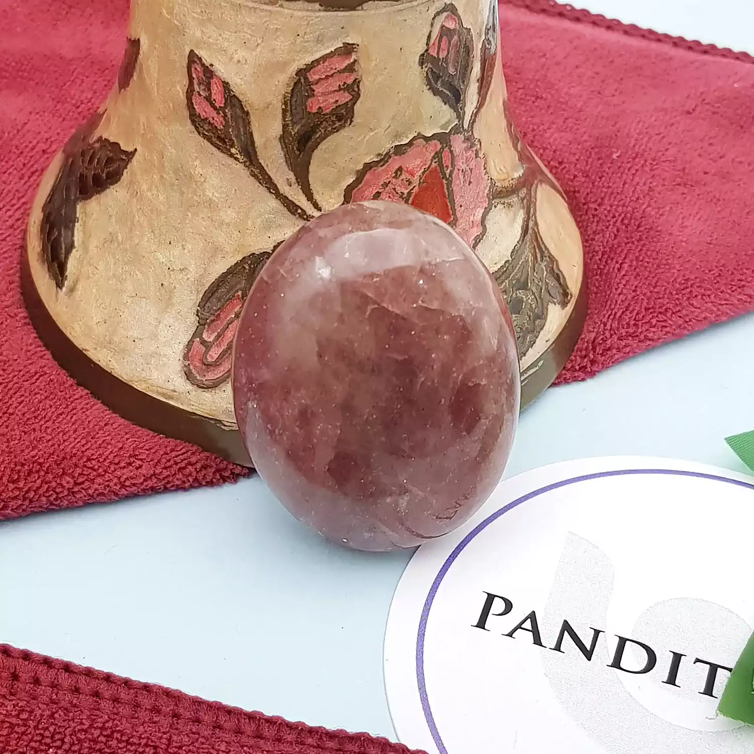 Strawberry Quartz Healing Crystal Palm Stone - Image 2