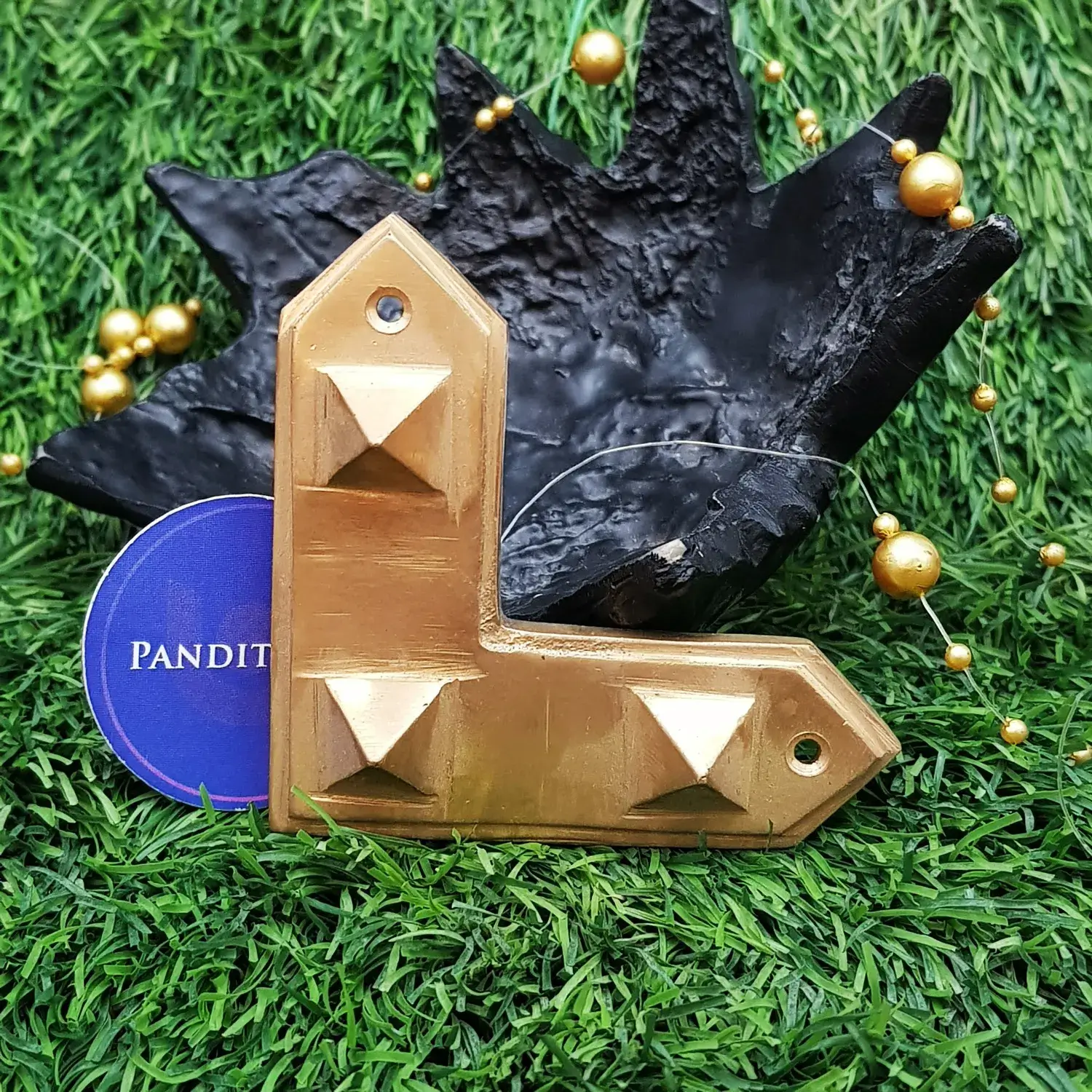 Three Pyramid L Shape Strip for Space Division - Image 2