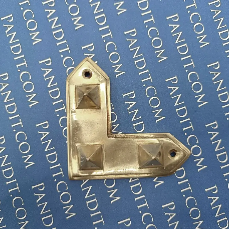 Three Pyramid L Shape Strip for Space Division - Image 4