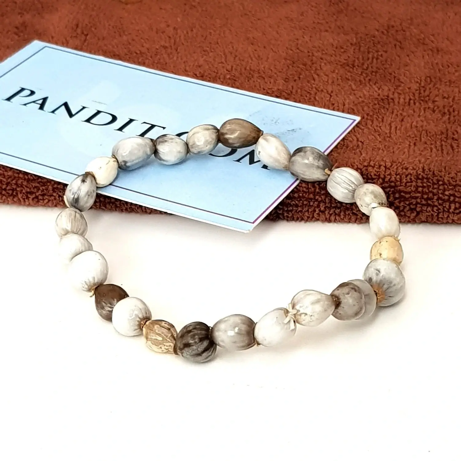 Vaijanti Bracelet - For Meditation & To Attract Positivity - Image 2