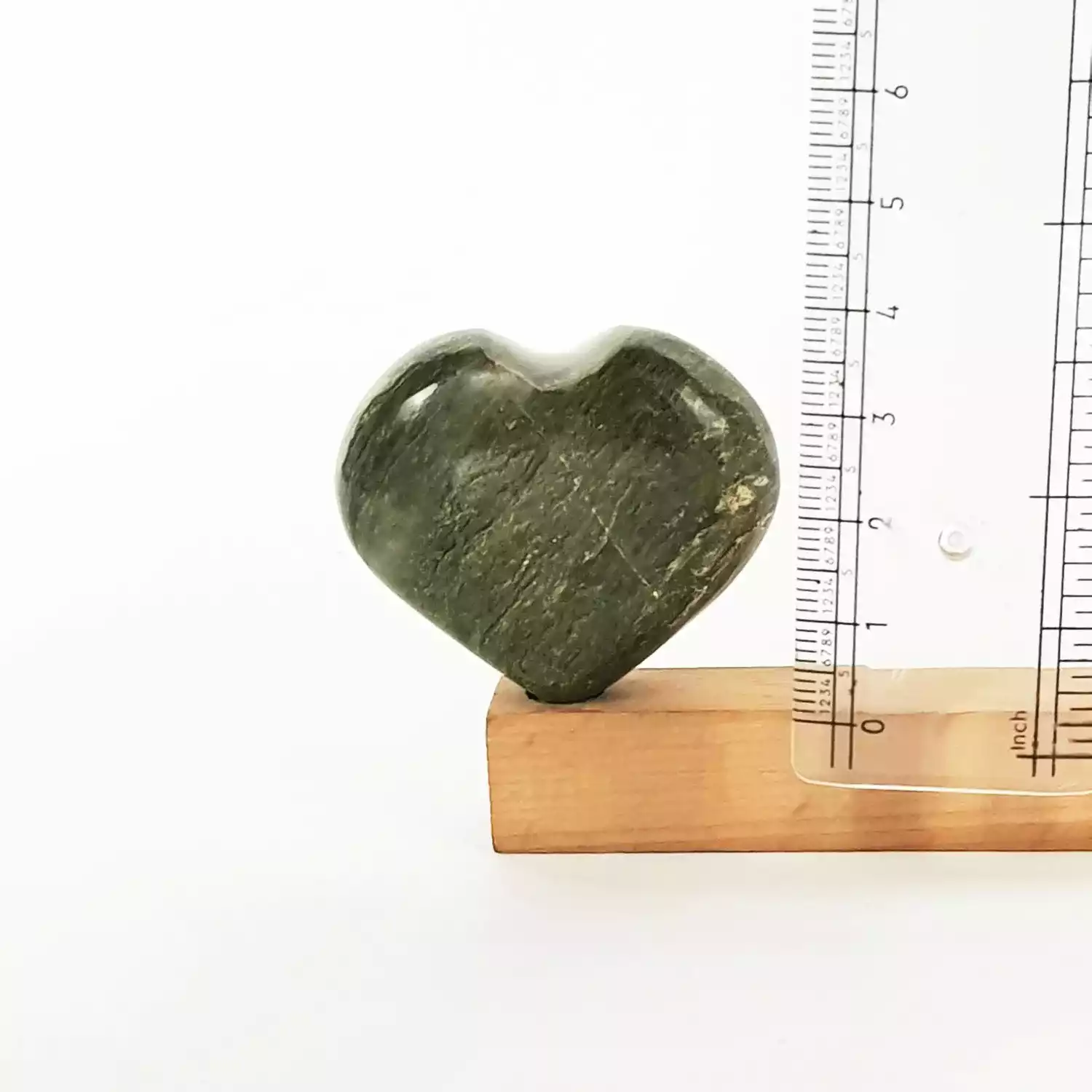 Vessonite Healing Crystal Heart Stone - For Personal Growth - Image 3